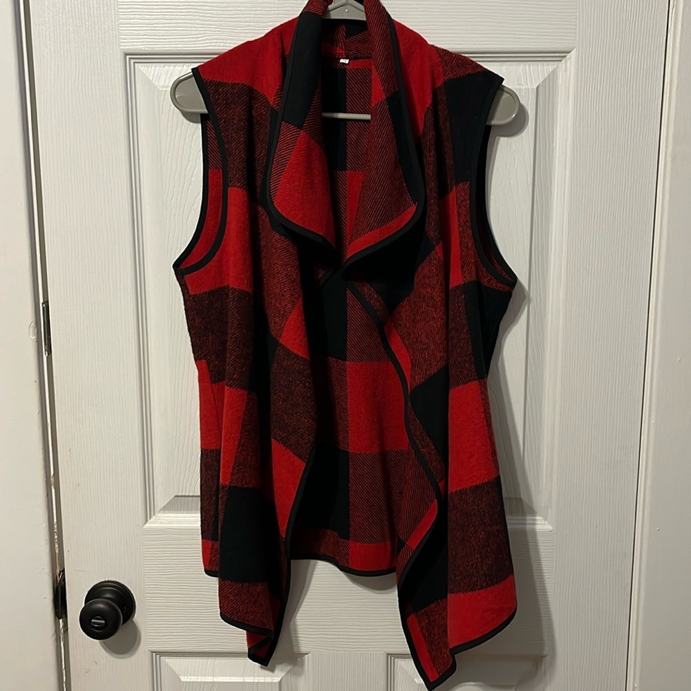 Small Waterfall Collar Plaid Vest